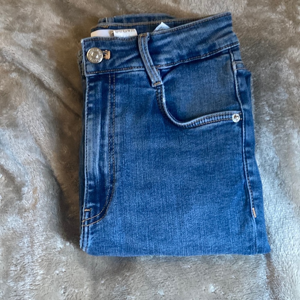 Zara Hi-Rise Sculpt Jeans